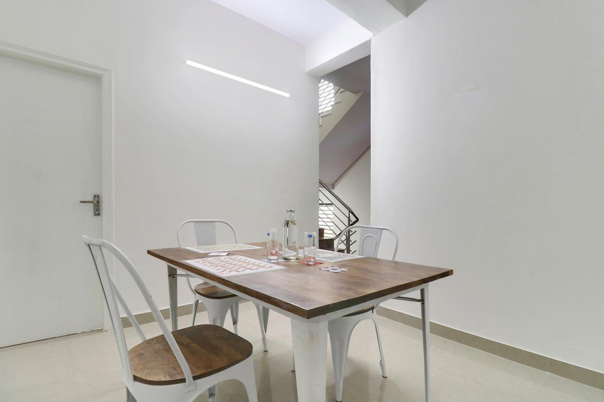 Hotel O Leva Homes Near Baiyappanahalli Metro Station Бангалор Екстериор снимка